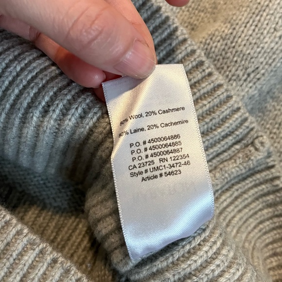 Aritzia Babaton cashmere wool turtleneck sweater - Picture 4 of 5